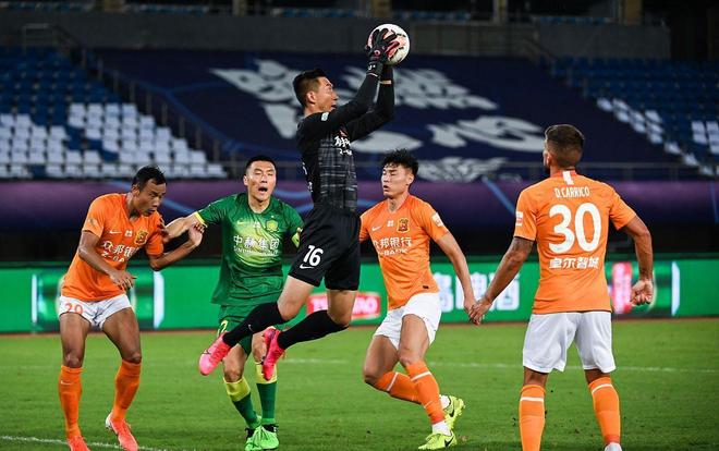 《使命召唤®：黑色行动7™》与《使命召唤®：战争地带™》第1赛季现已上线