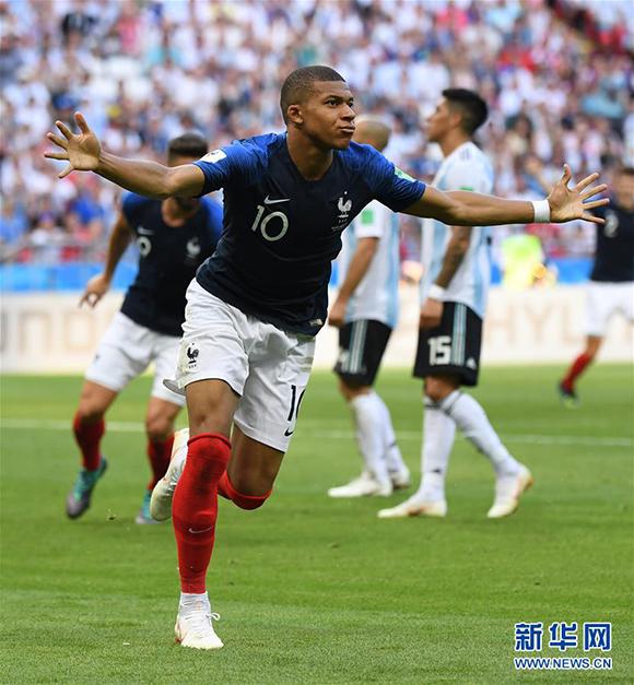 格兰立竿见影！双核缺席惜败辽宁