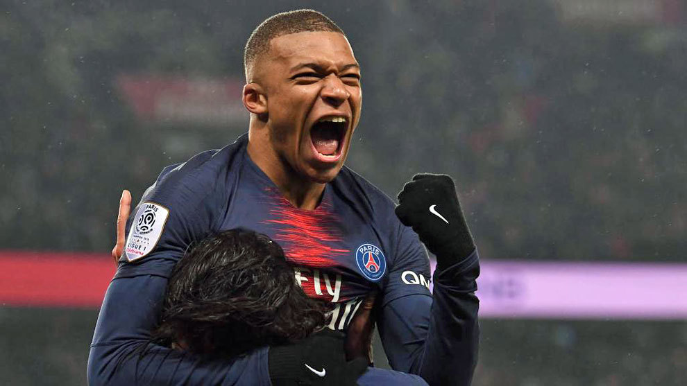 皇马2-1马竞！21次进西超杯决赛 与巴萨争冠 巴尔韦德任意球破门